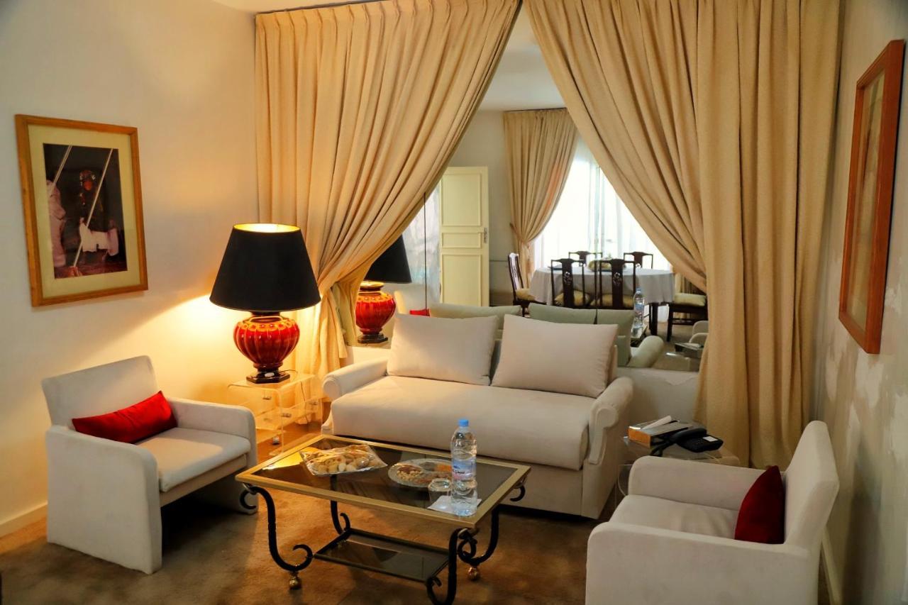 Hotel Parador Лаюне Екстериор снимка