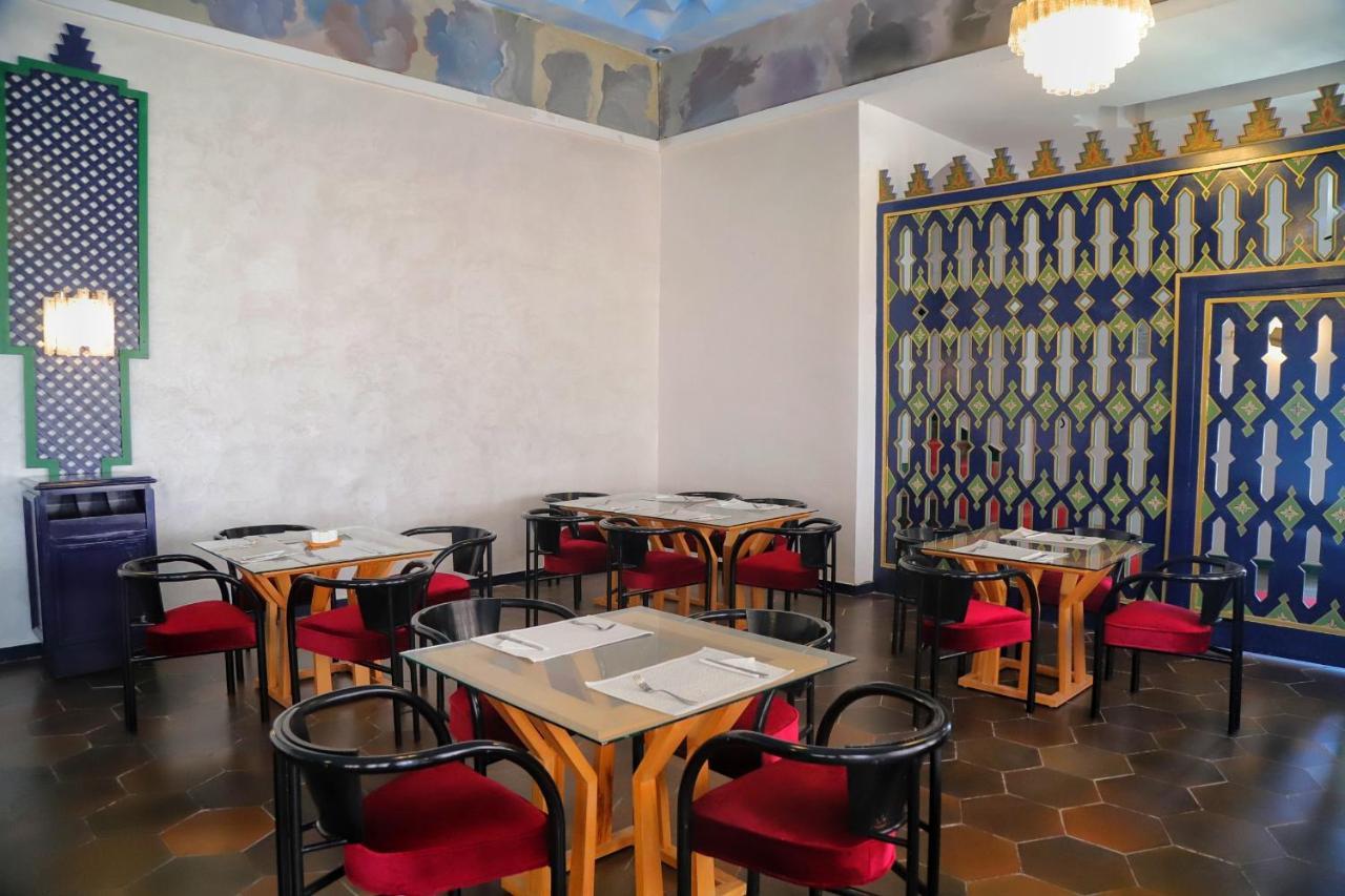Hotel Parador Лаюне Екстериор снимка